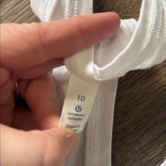Lululemon Athletica White Tank Top - Picture 2 of 4